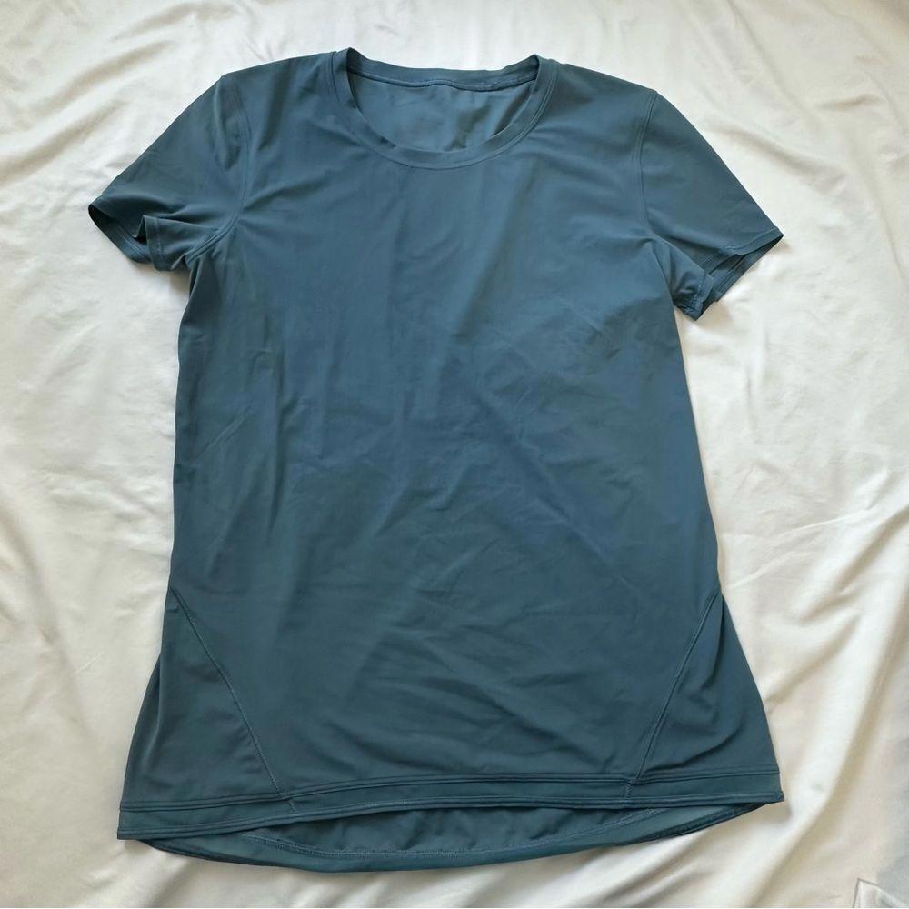 Lululemon Into The Sun Tee Persian Blue Top